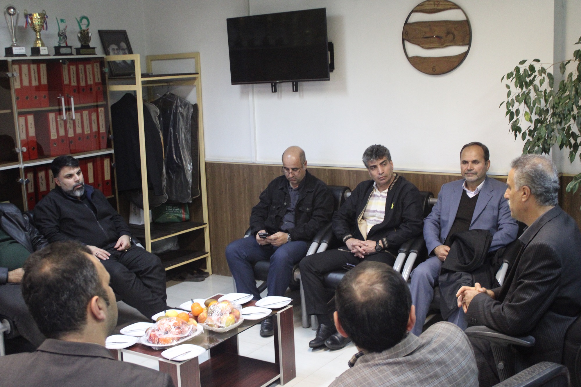 نشست جمعی از مدیران سازمان فضای سبز و پسماند شهرداری مشهد و مدیریت شرکت فراکود آلی مازندران